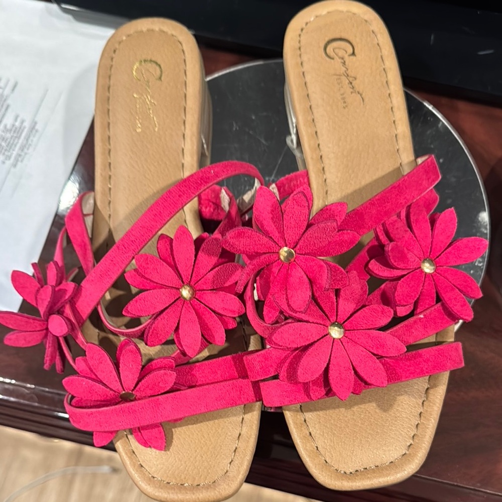 Caparros Pink Floral Women's Sandals
